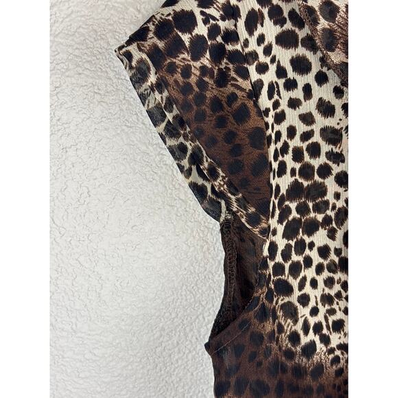 Isabella Rodriguez Leopard Sheer Sleeveless Ruffled Blouse Size Large - Picture 9 of 9